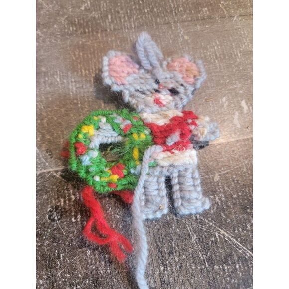 Mouse mice wreath knit crochet ornament Xmas decor - Picture 3 of 4
